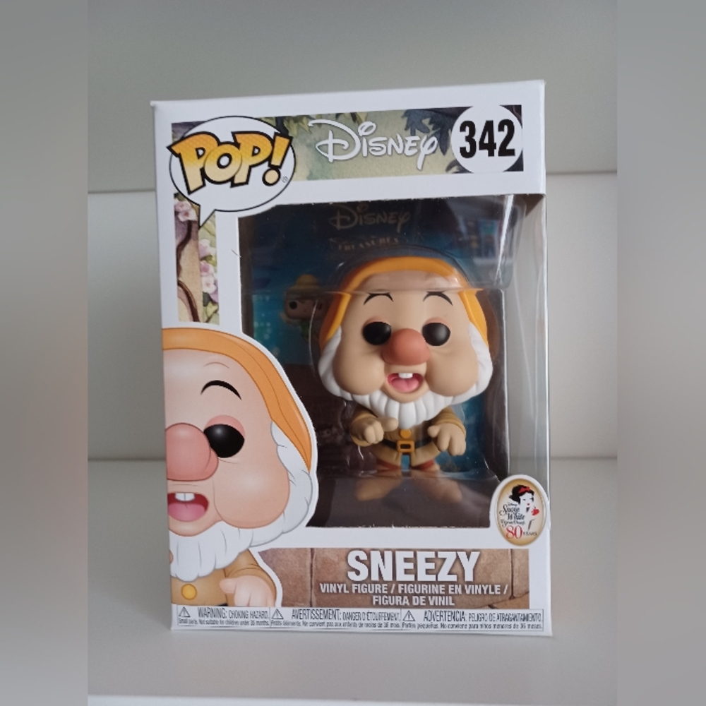 Sneezy Snow White And The Seven Dwarfs 342 Disney 80th Vinyl Figure Funko Pop
